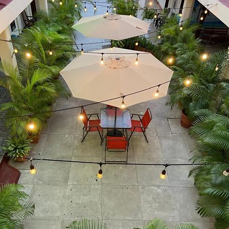 Hotel El Reformador Puerto Barrios Zewnętrze zdjęcie