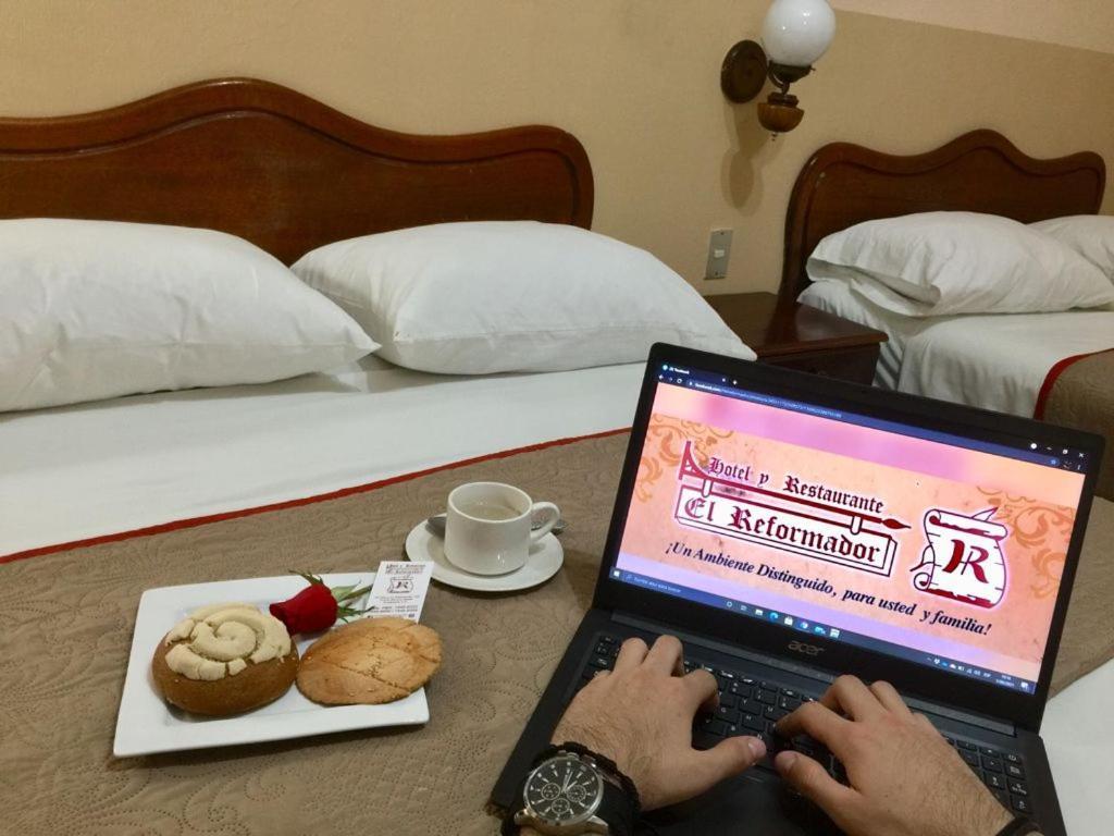 Hotel El Reformador Puerto Barrios Zewnętrze zdjęcie