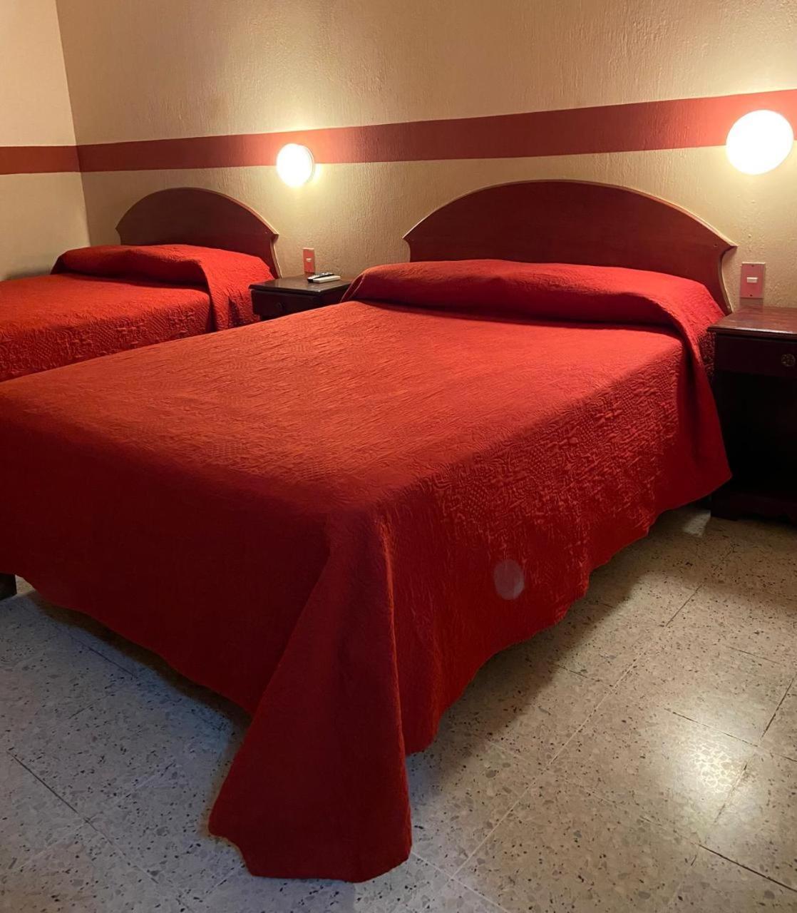 Hotel El Reformador Puerto Barrios Zewnętrze zdjęcie